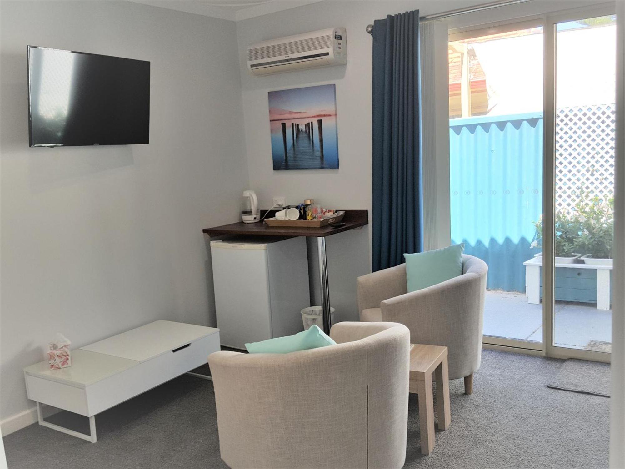 Palm Beach Guest House Рокингем Экстерьер фото