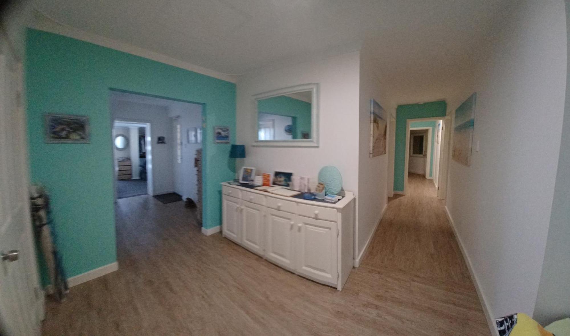 Palm Beach Guest House Рокингем Экстерьер фото