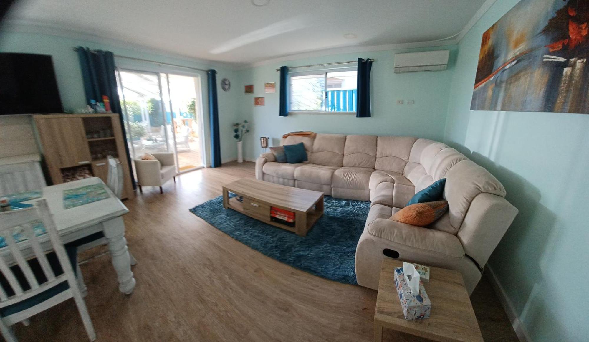 Palm Beach Guest House Рокингем Экстерьер фото
